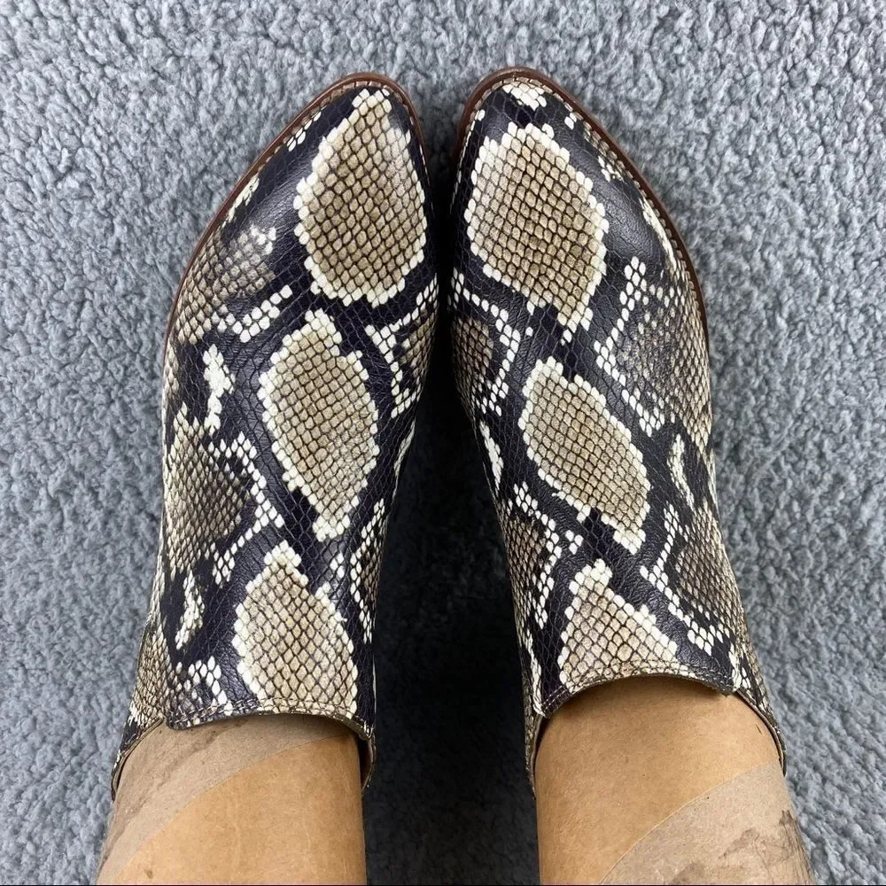 New Madewell Sonia Low Chelsea Bootie Snake Emboss Leather‎ Womens 8 Brown Black - Picture 9 of 16
